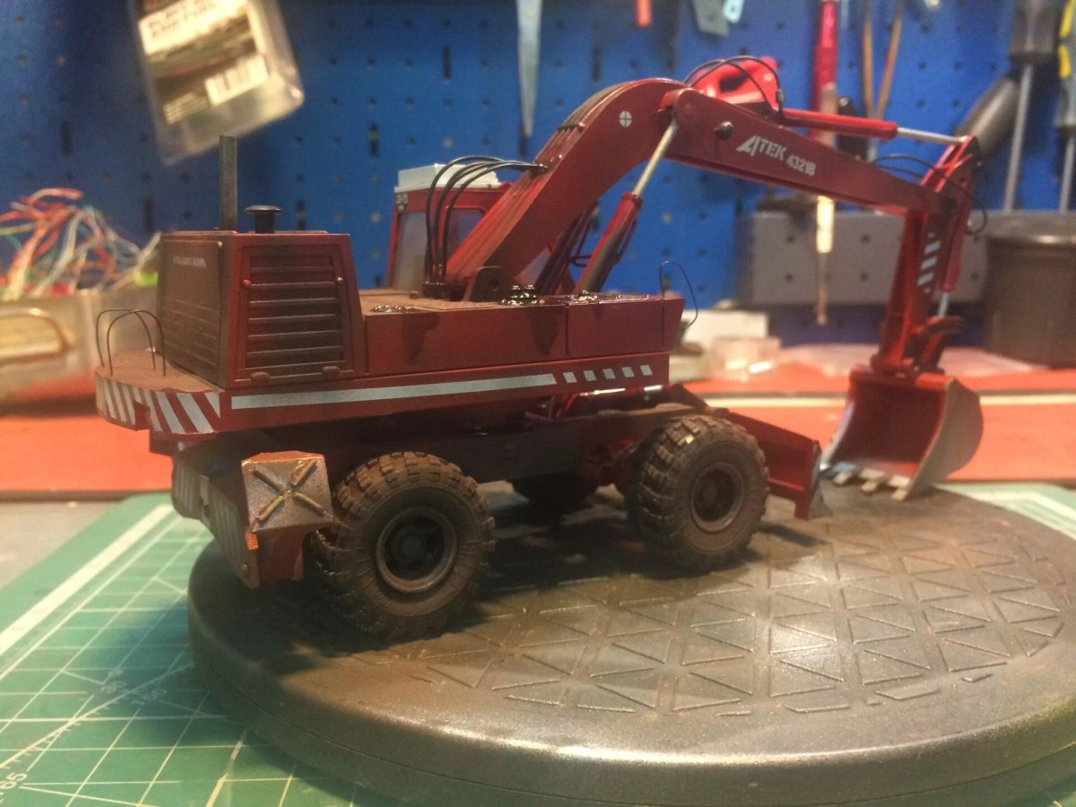 Экскаватор ЭО 4321 модель
