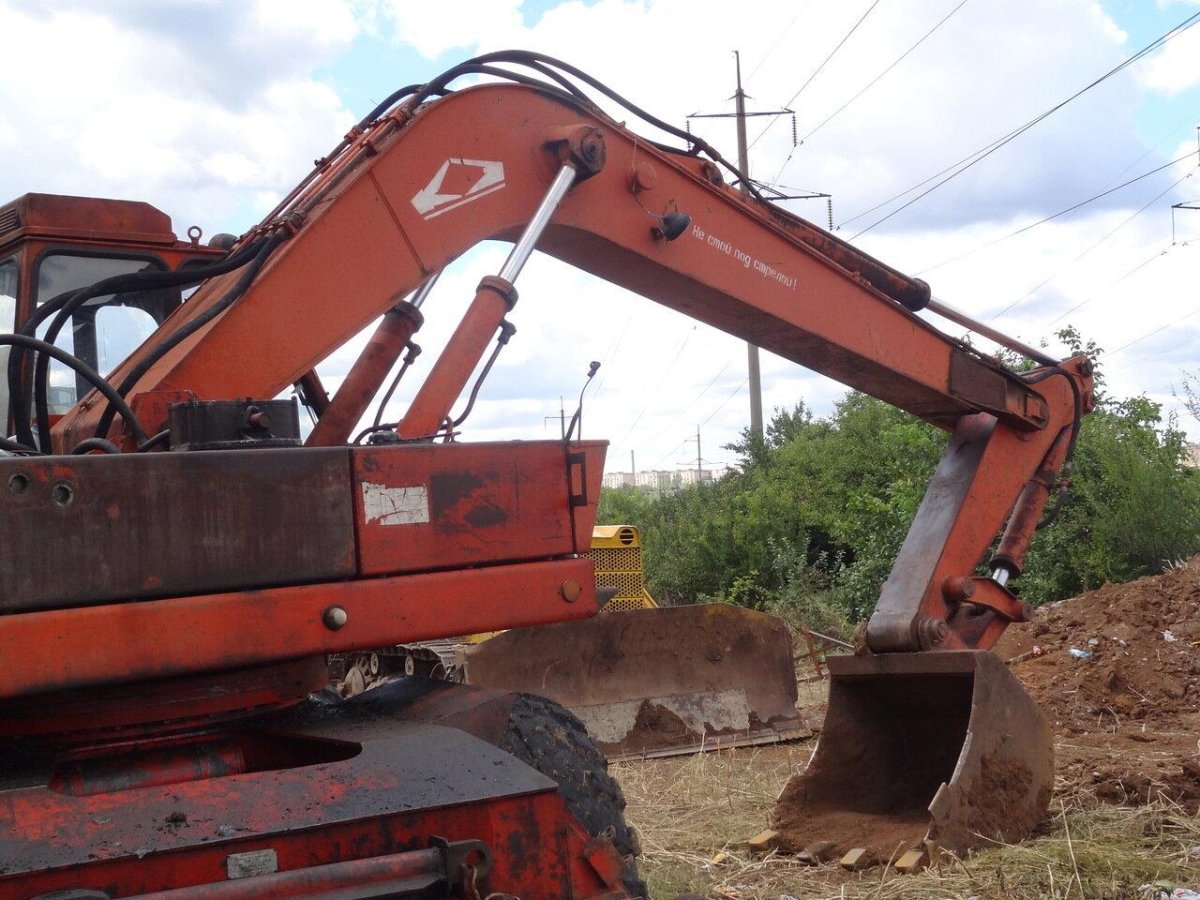 Экскаватор ЭО 3311