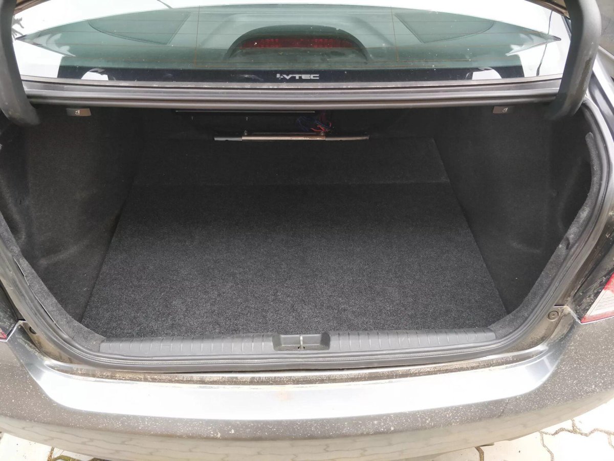 Honda Civic 4d багажник