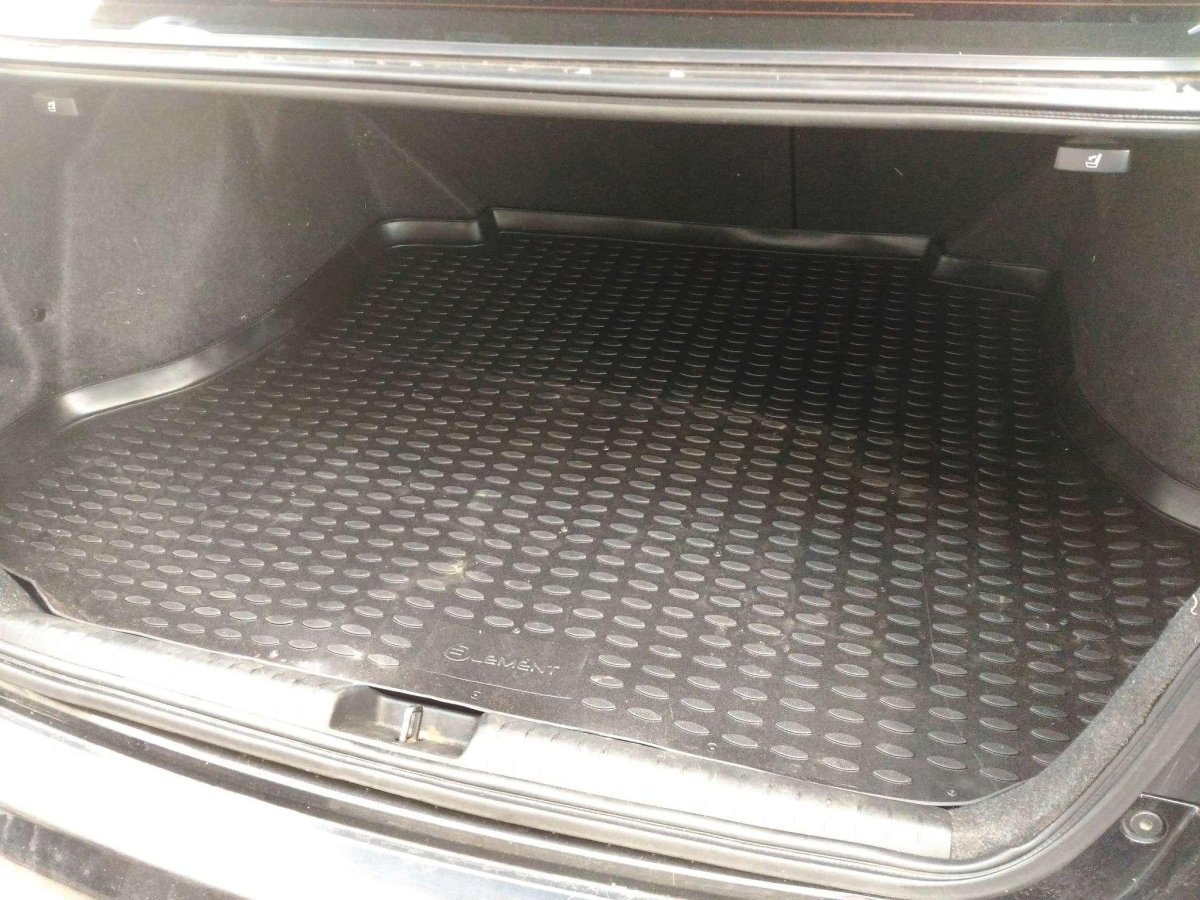 Коврик в багажник Honda Civic 4d