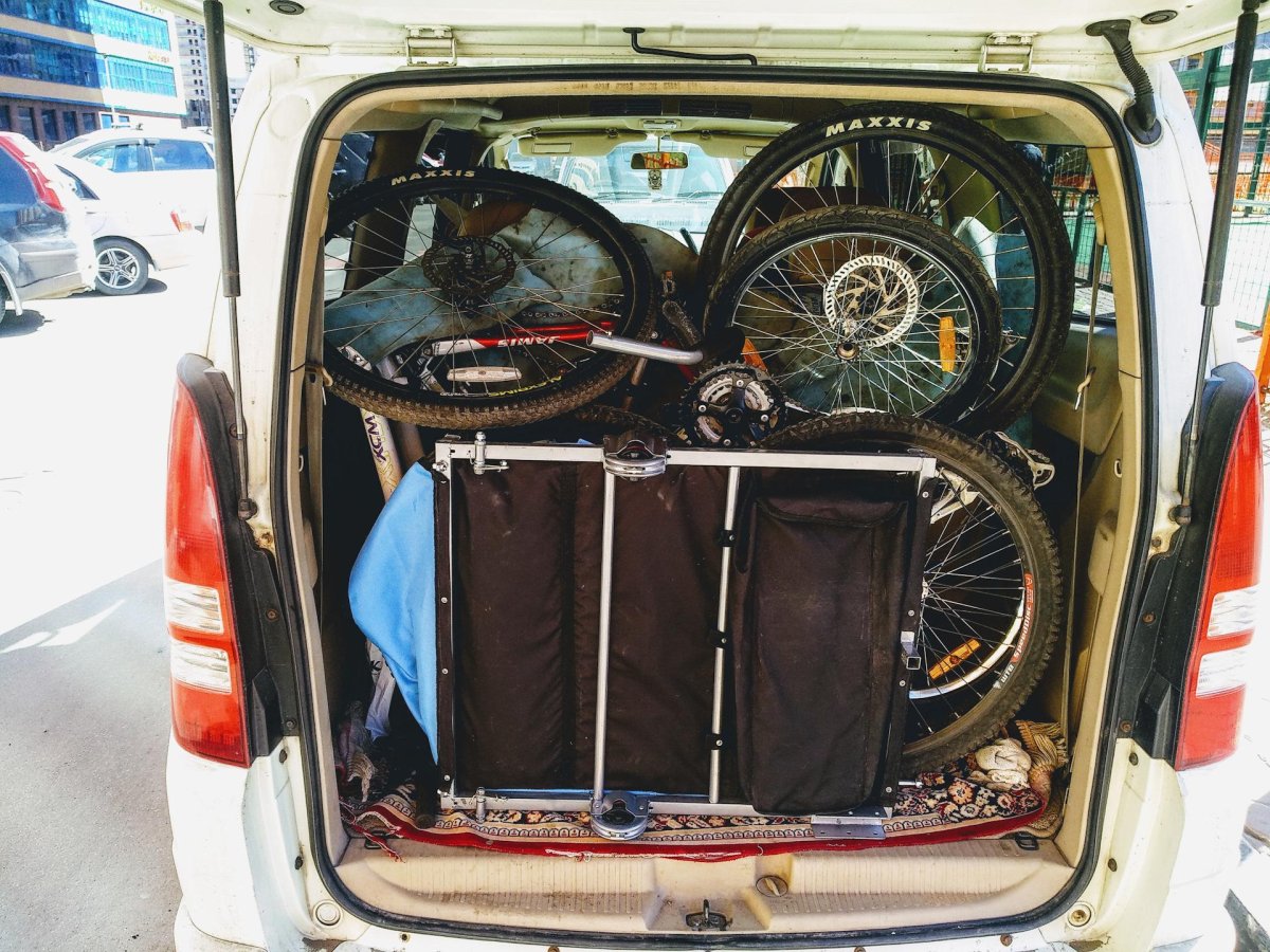 Багажник на Ниссан Серена с25