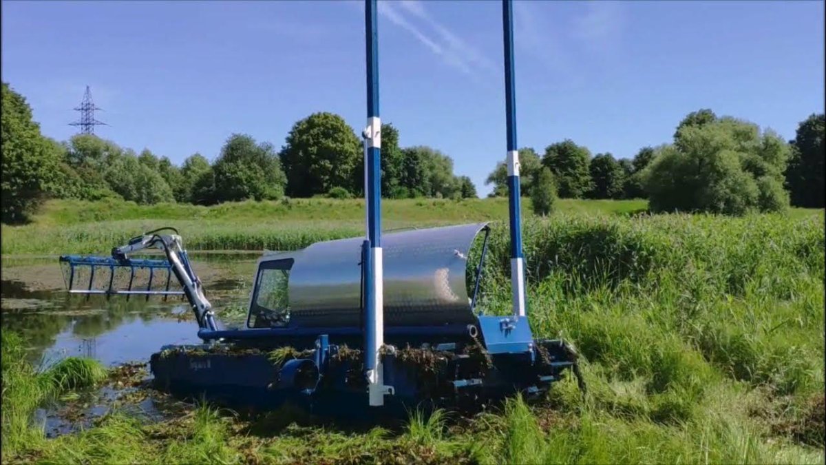 Машина многофункциональная самоходная(земснаряд)Botsman m