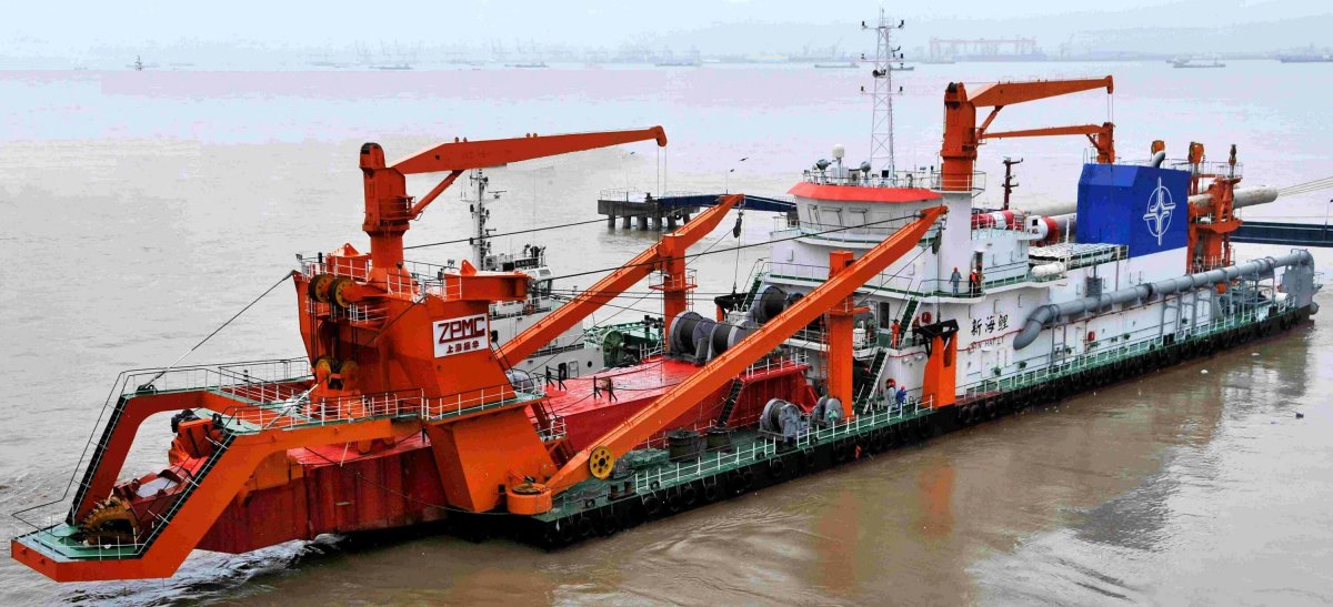 Петр Саблин земснаряд