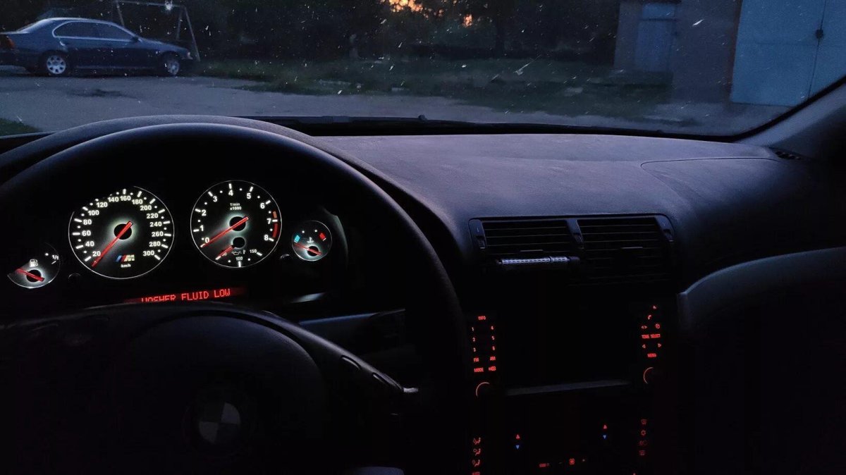 Приборная панель БМВ е39