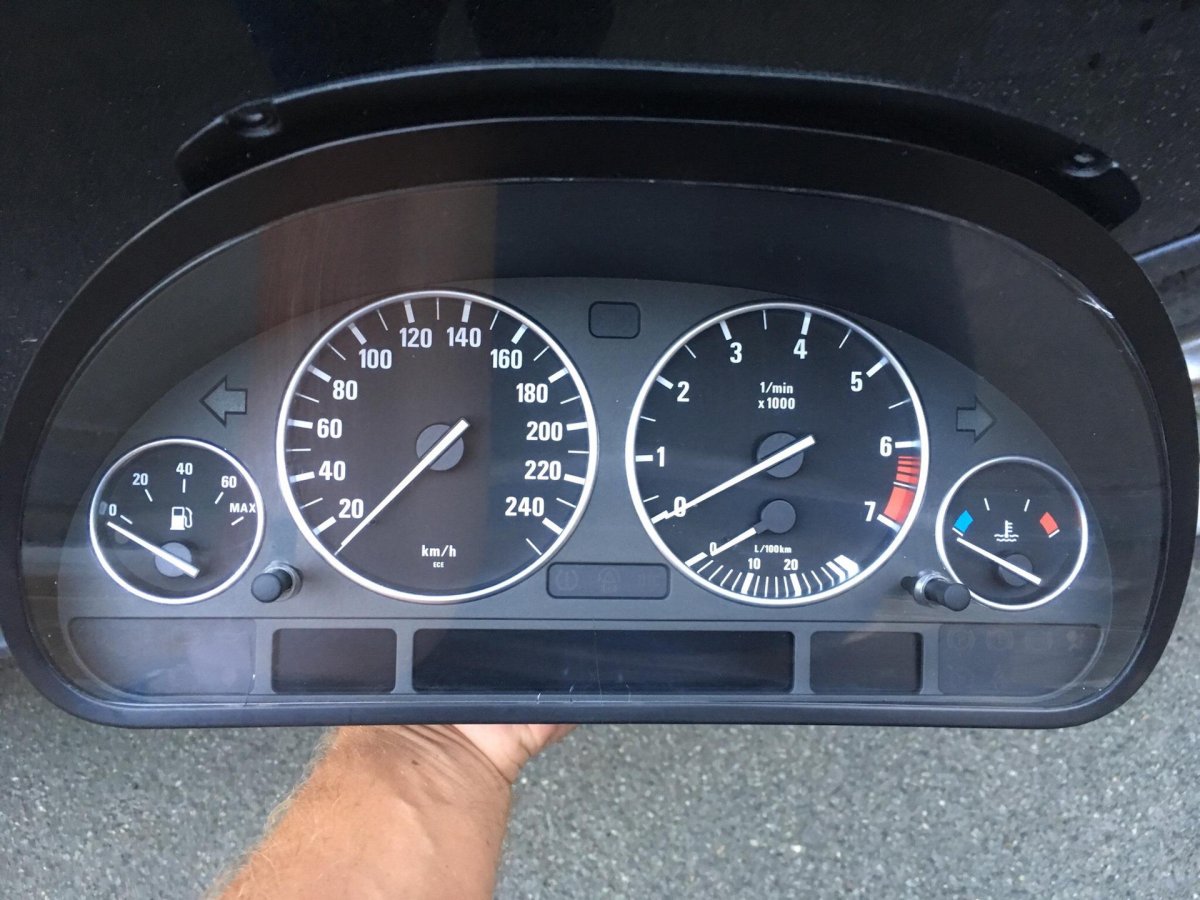 Приборка БМВ е39