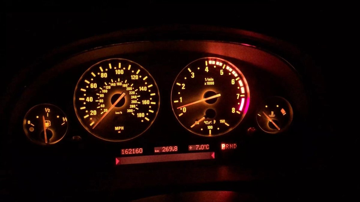 Приборная панель БМВ м5 е39