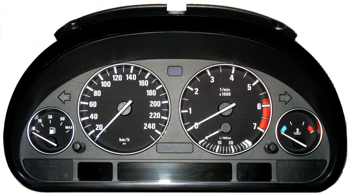 Приборная панель БМВ е39 дизель