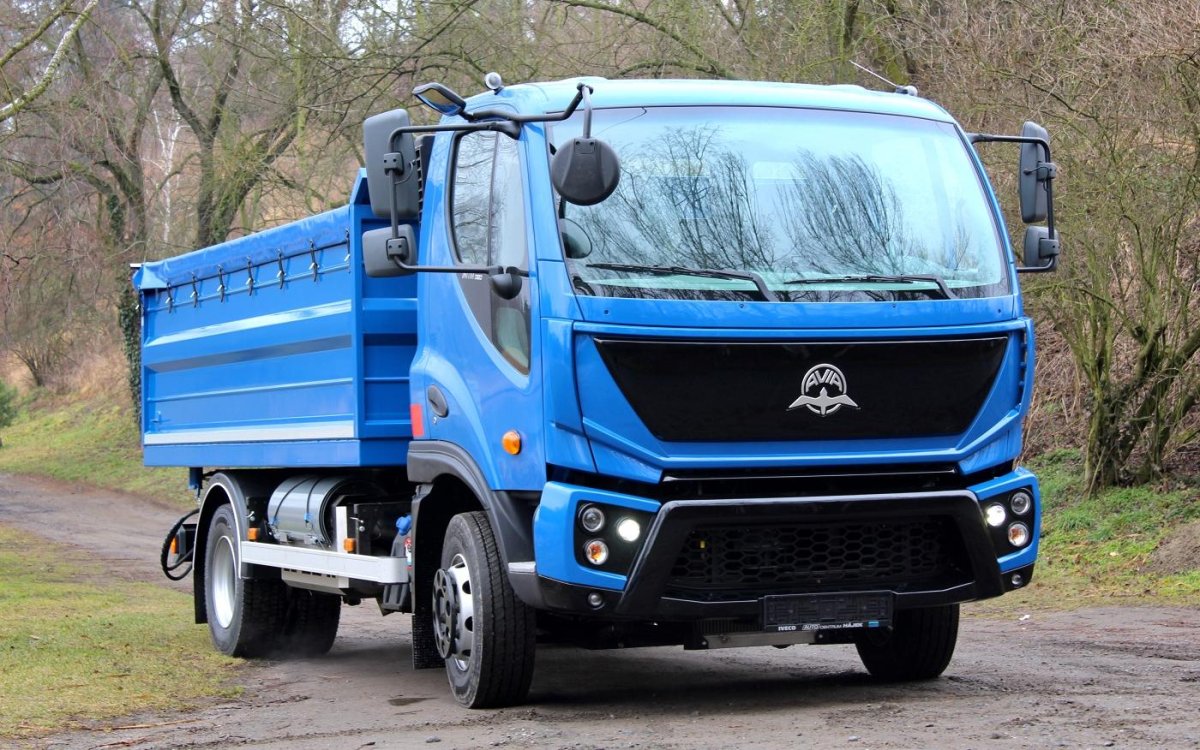 Грузовик Avia d120