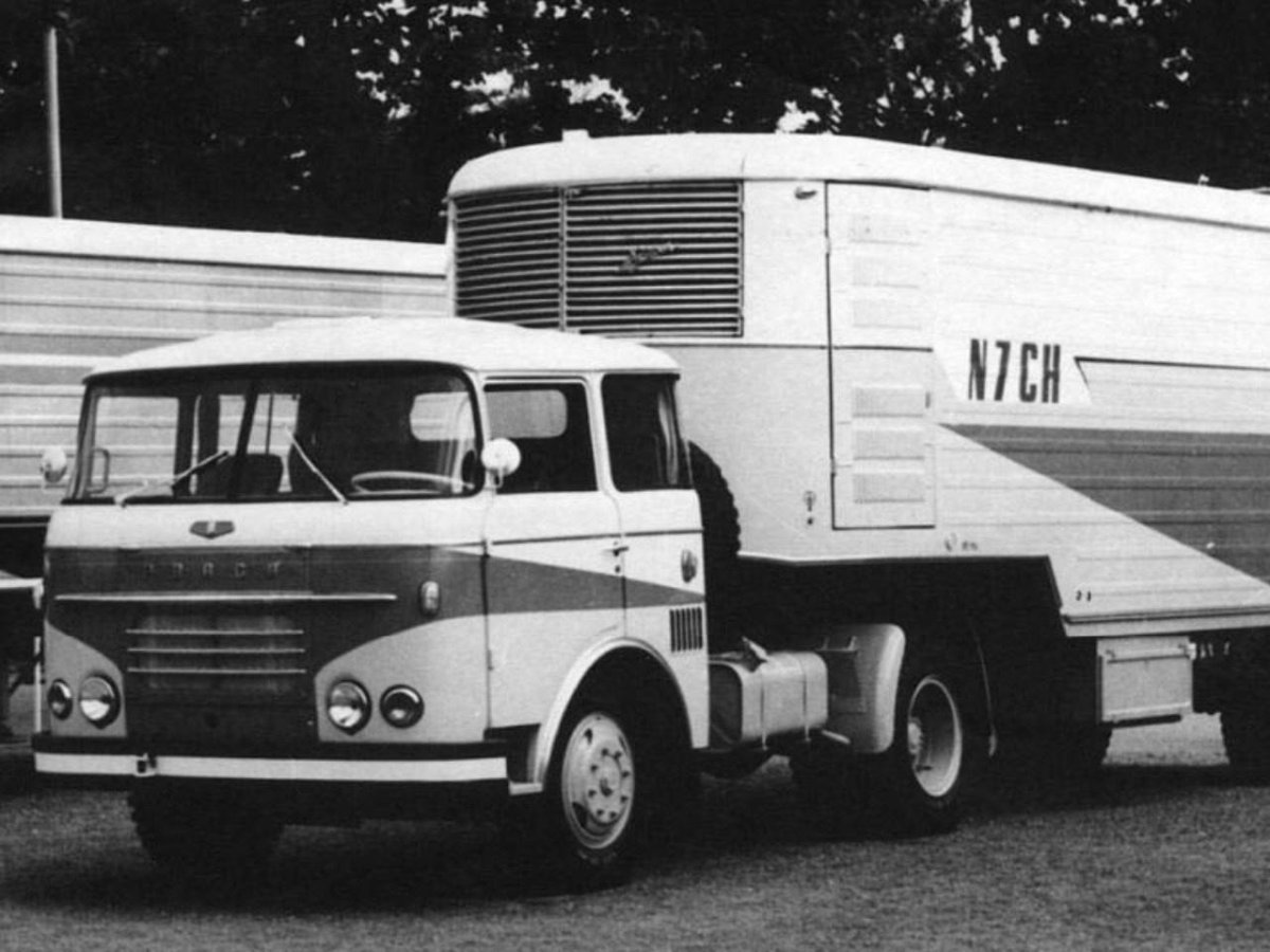 Седельный тягач Praga s5t-2tn