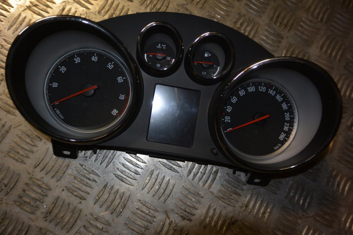 Спидометр Опель Астра