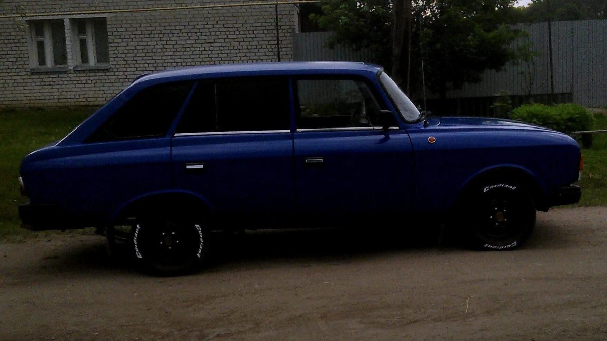 ИЖ Комби 2125