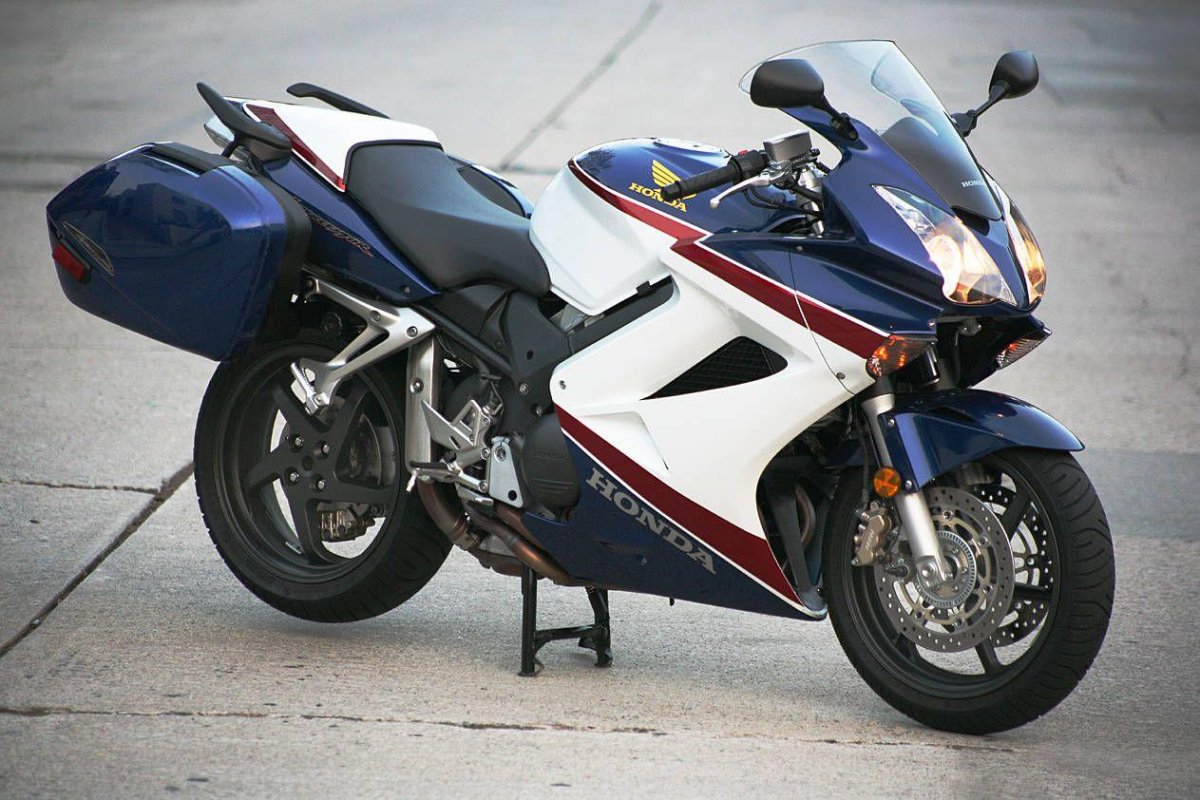 Honda VFR 800 Interceptor