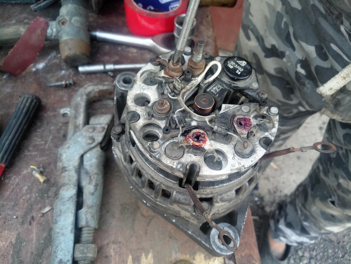 Генератор ВАЗ 2114