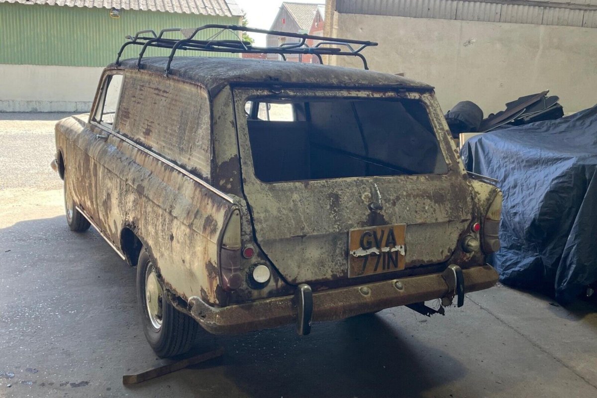 Москвич 434 багажник