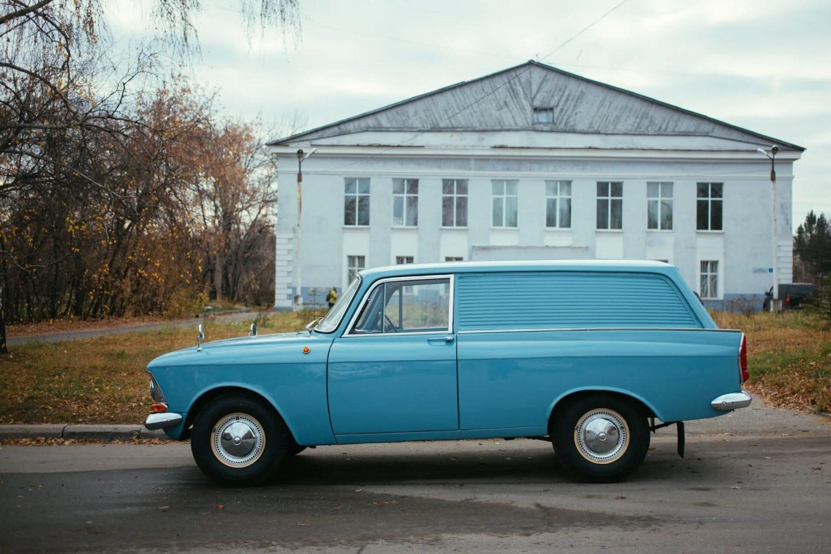 АЗЛК Москвич 434