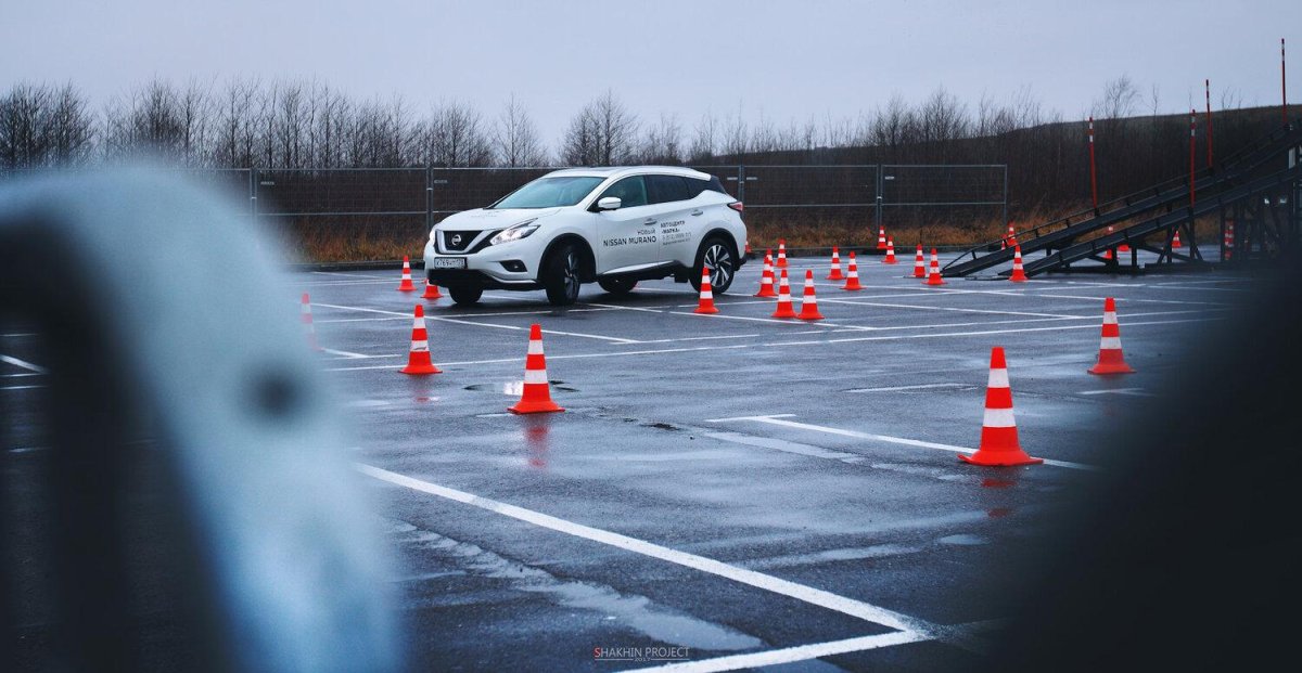 Автодром Тачки