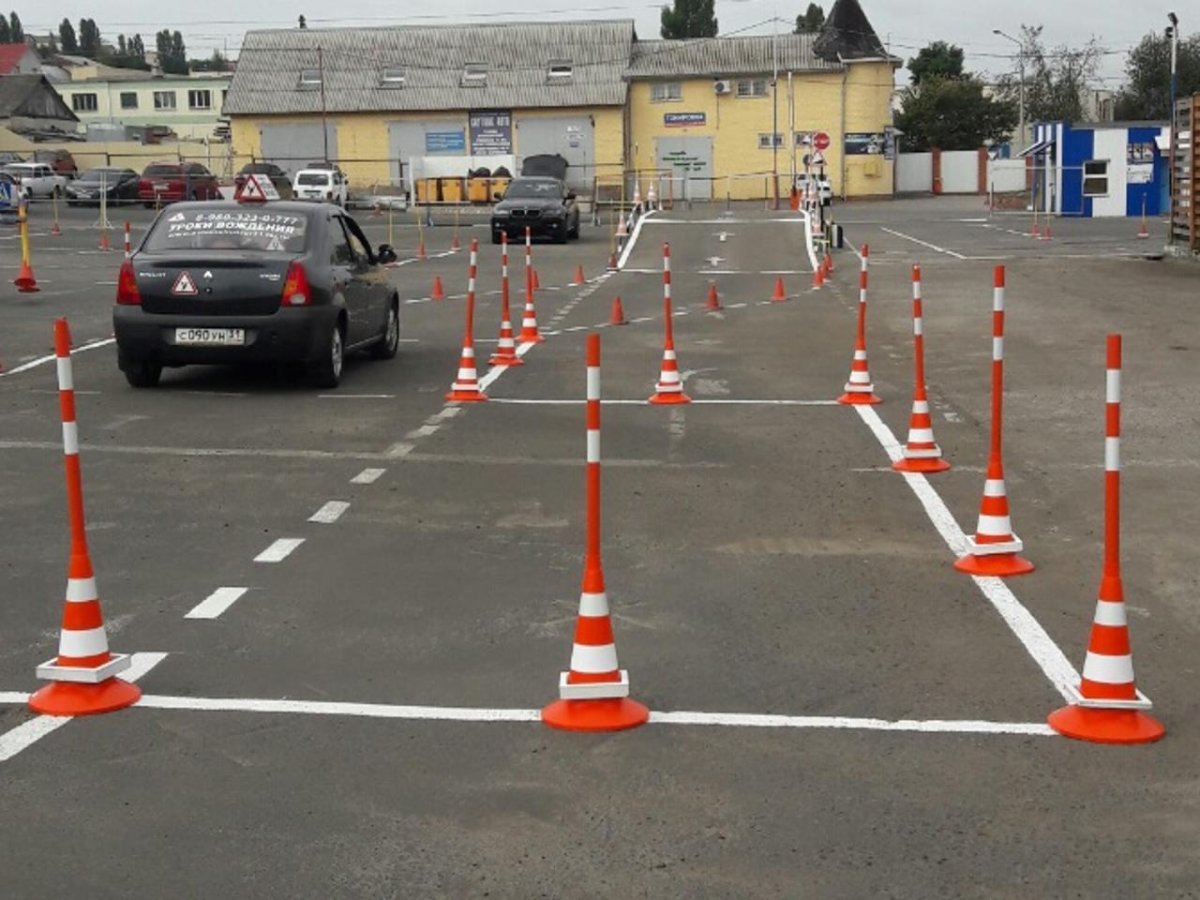 Экзамен ГИБДД площадка тренажер