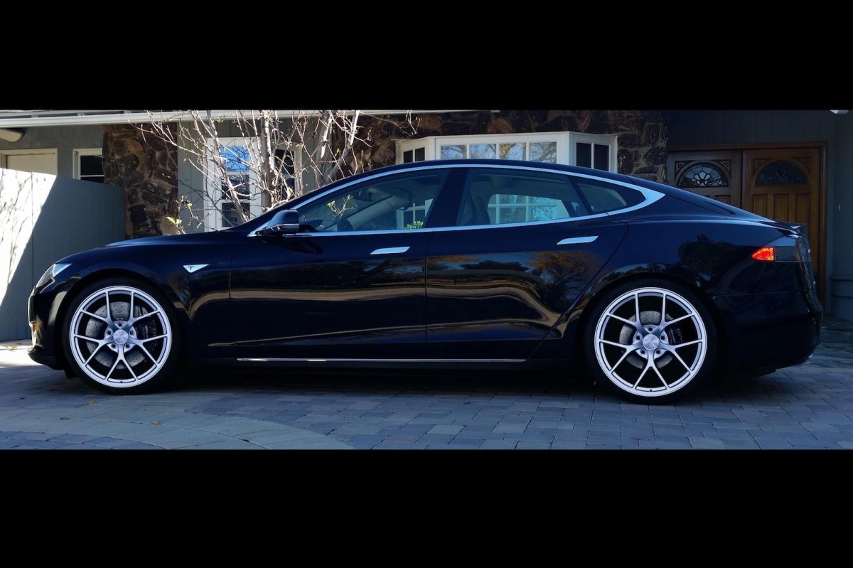 Tesla model s диски