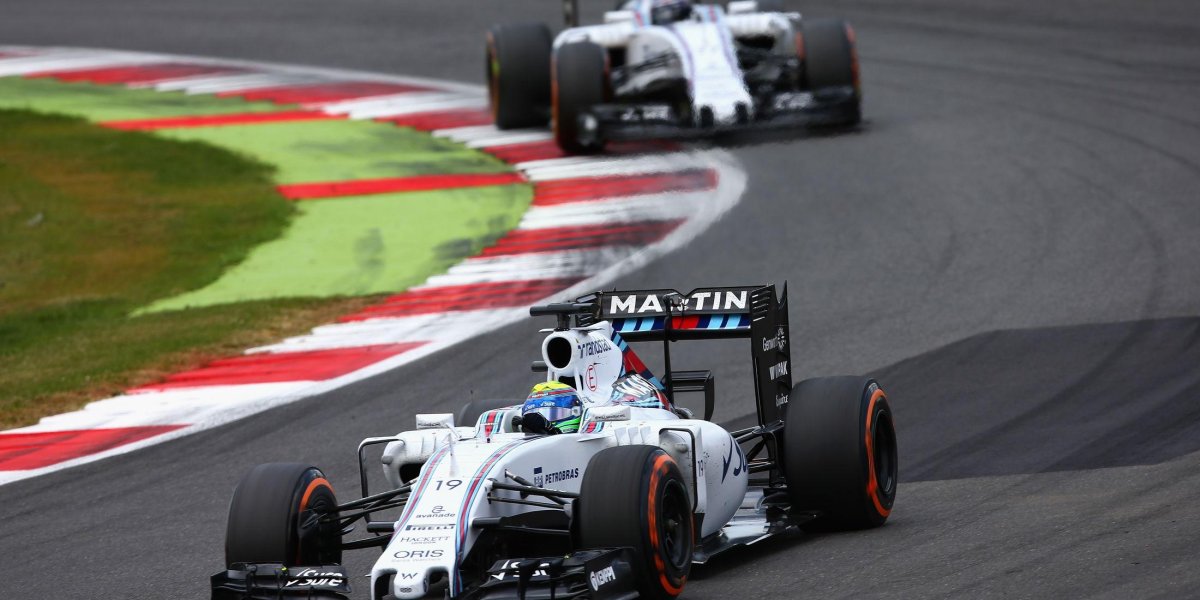 Машина формулы 1 с Граунд эффектом