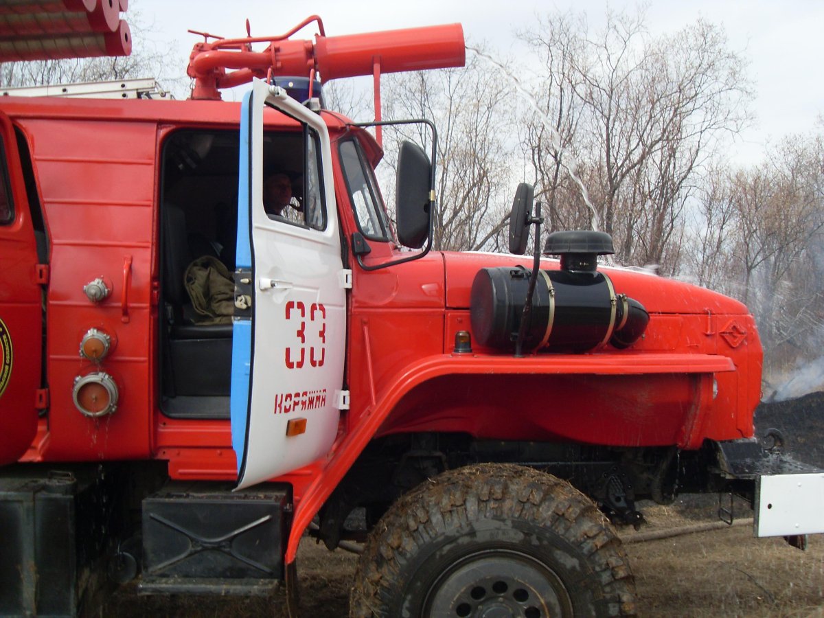 Урал 43202 АЦ-40