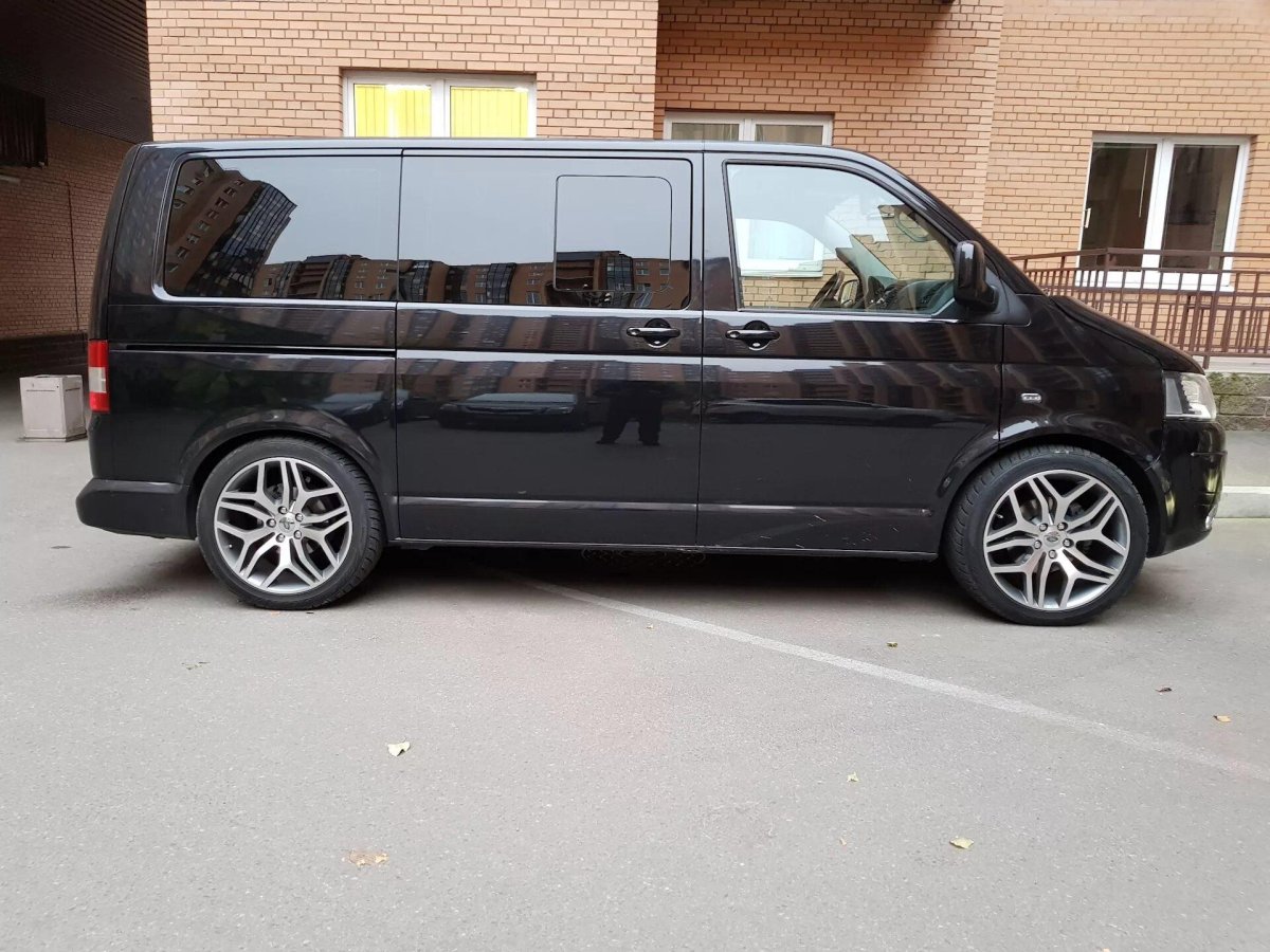 Volkswagen Caravelle т5 r19 колеса
