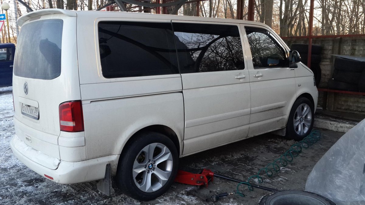 Volkswagen Caravelle т5 r19 колеса