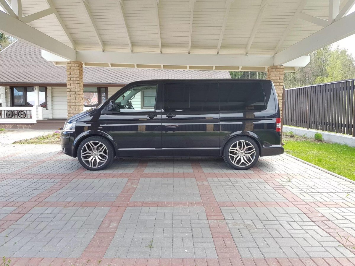 Volkswagen Caravelle т5 r19 колеса