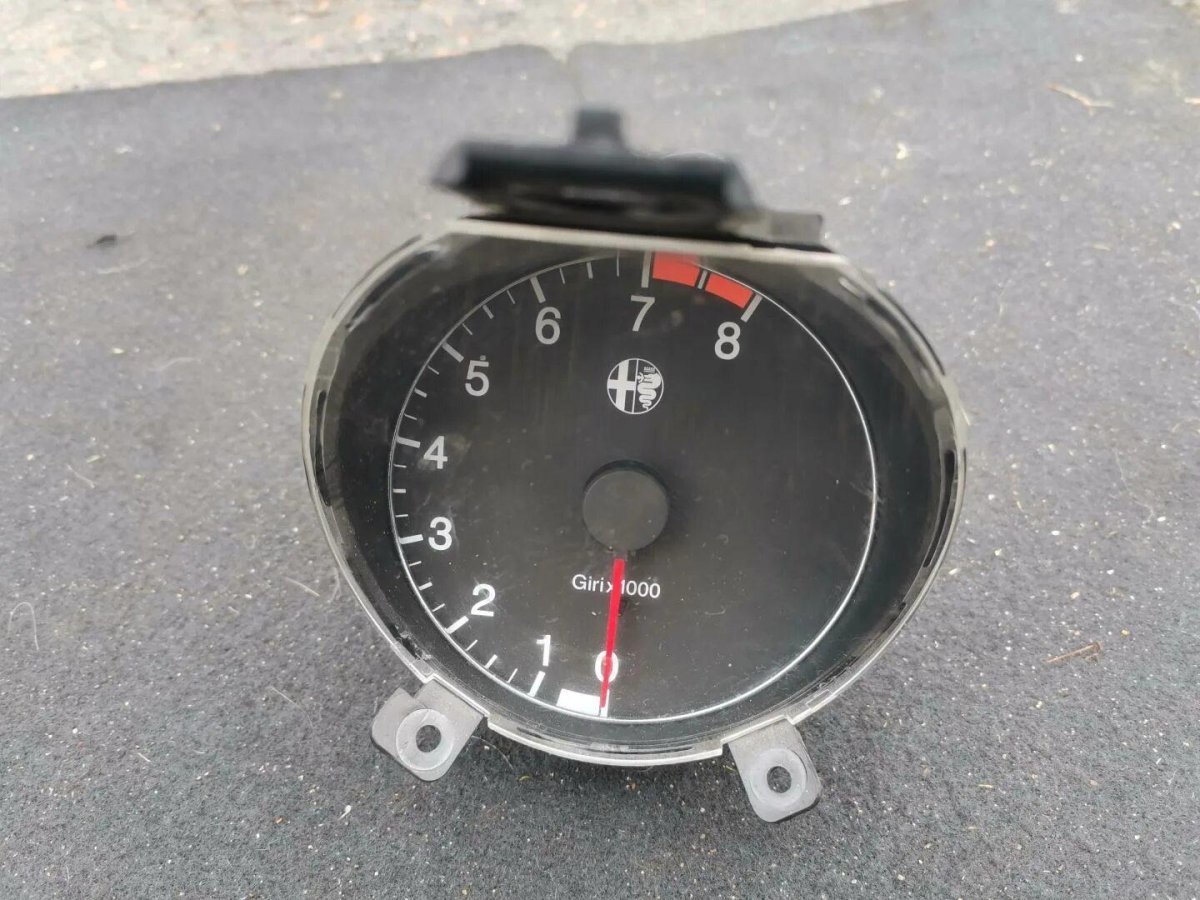 Панель приборов Альфа