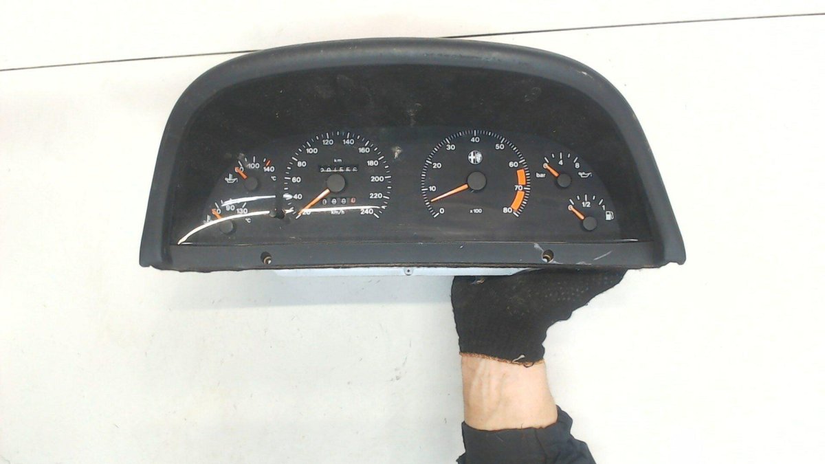 Как снять торпеду на Альфа Ромео 164