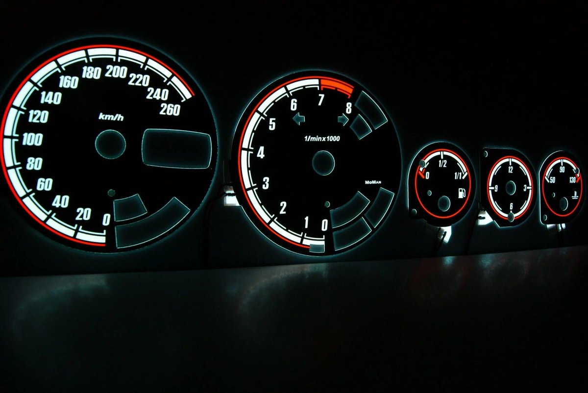 Альфа Ромео 156 приборная панель