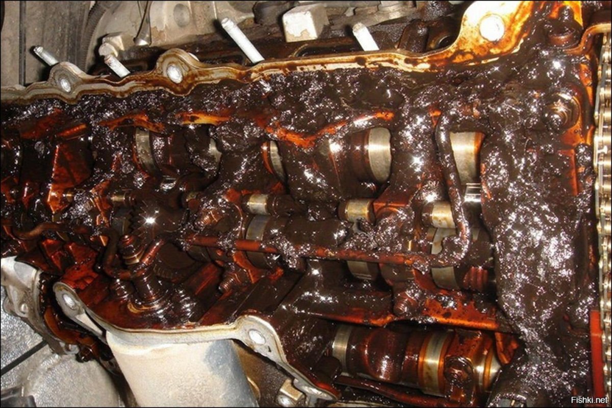 Двигатель после масла кастрол