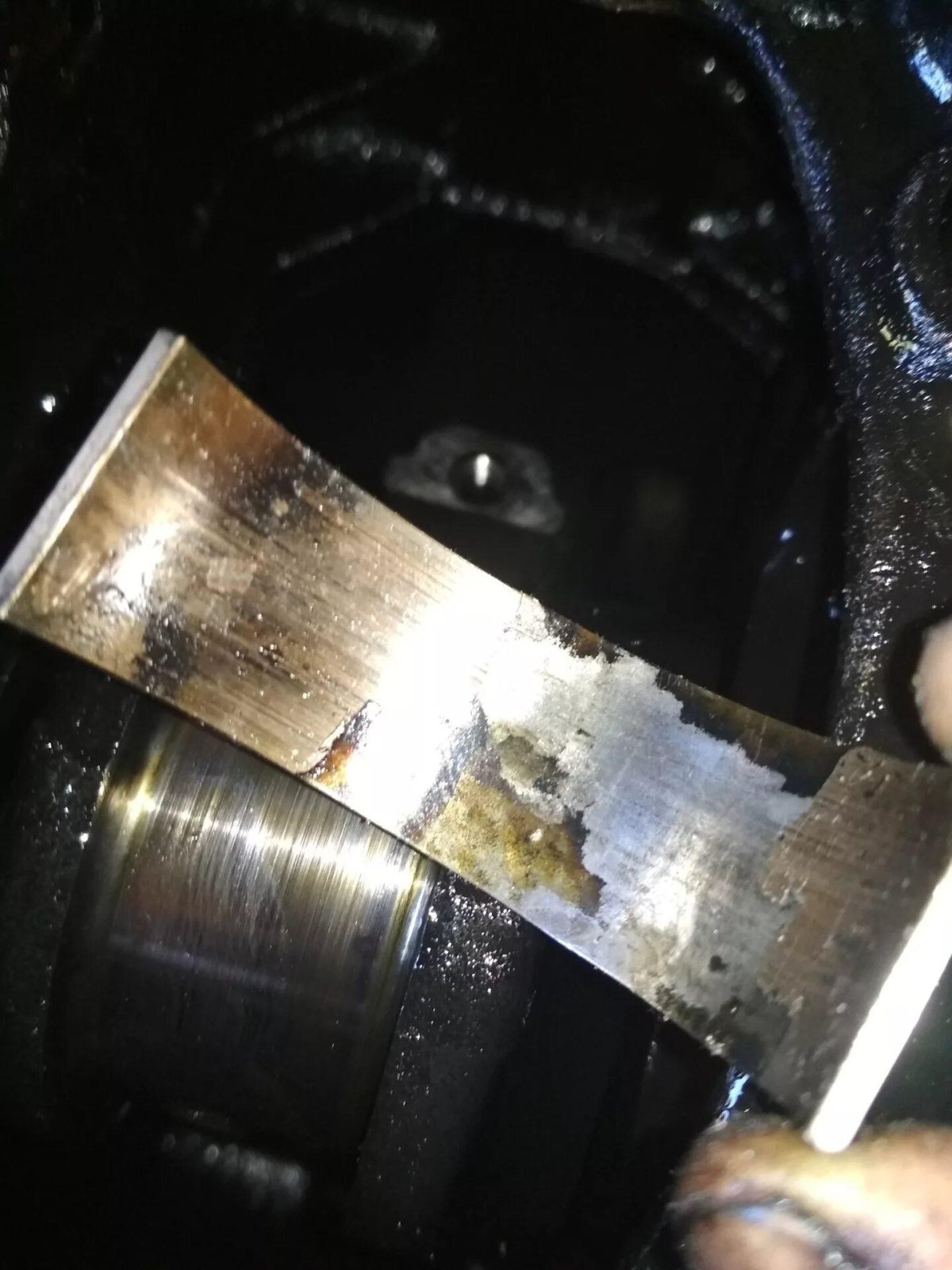 Свернулось масло в двигателе