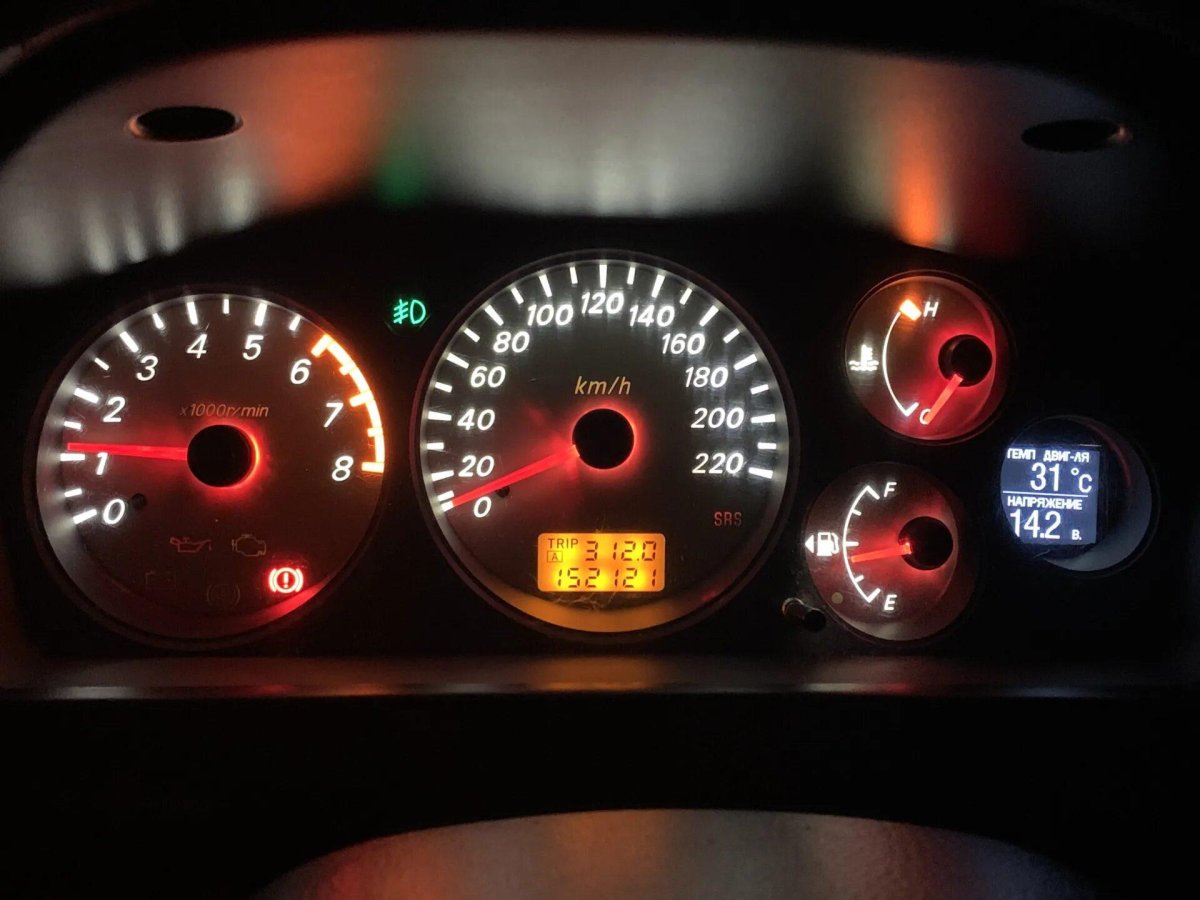 Приборка Лансер 9