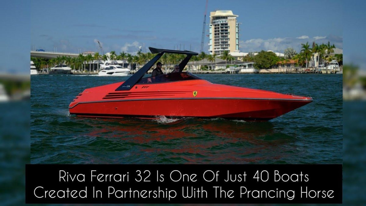 Riva Ferrari 32