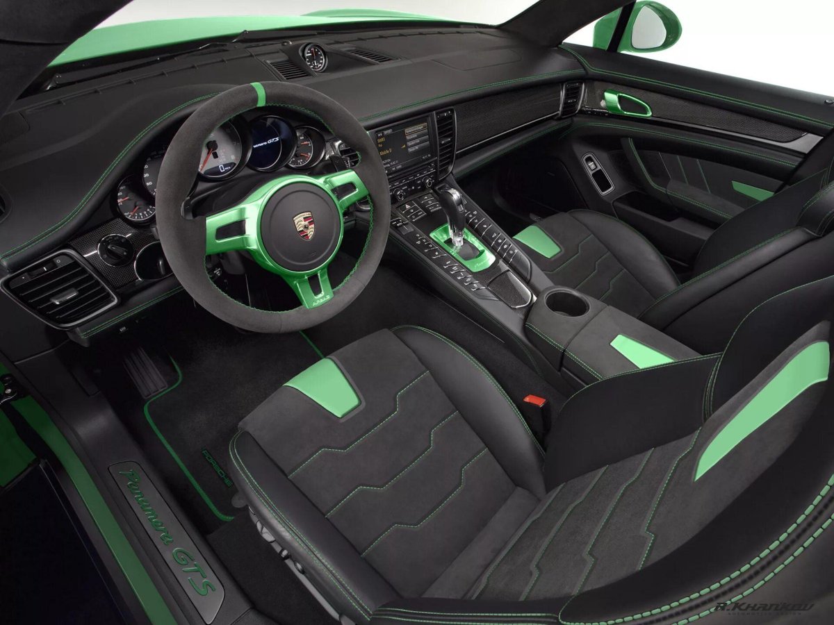 Порше 924 салон