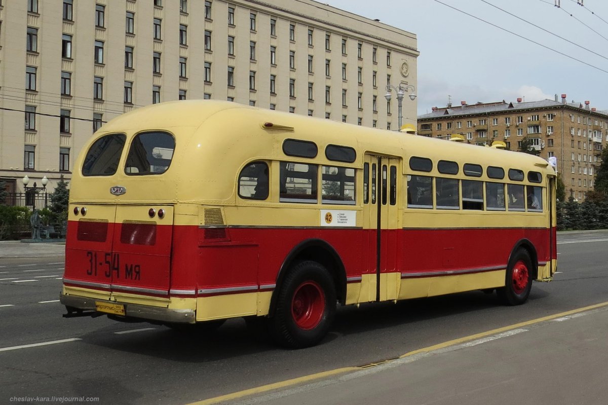 Автобус ЗИЛ 154