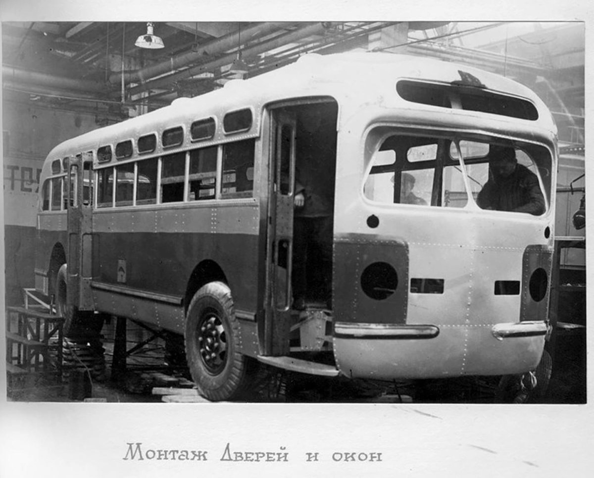 ЗИС 154 Советский автобус