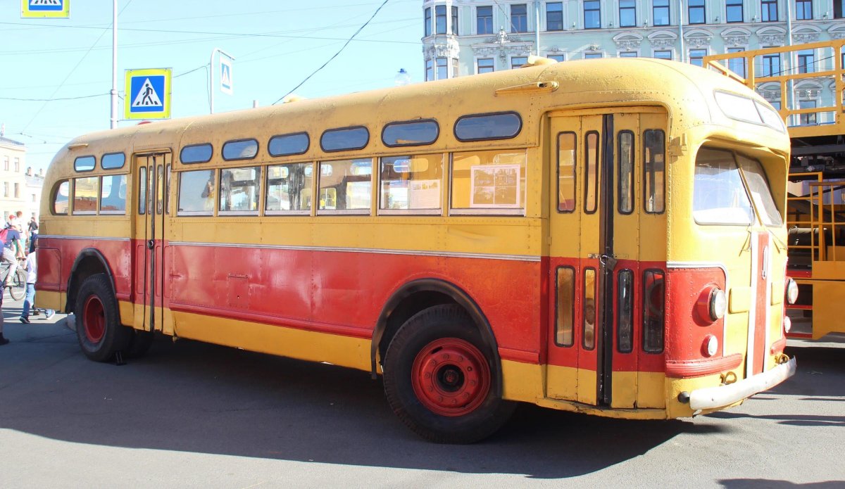 ЗИС 154 И ЗИС 155