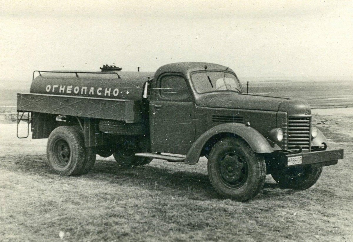 ЗИЛ 164 маслозаправщик