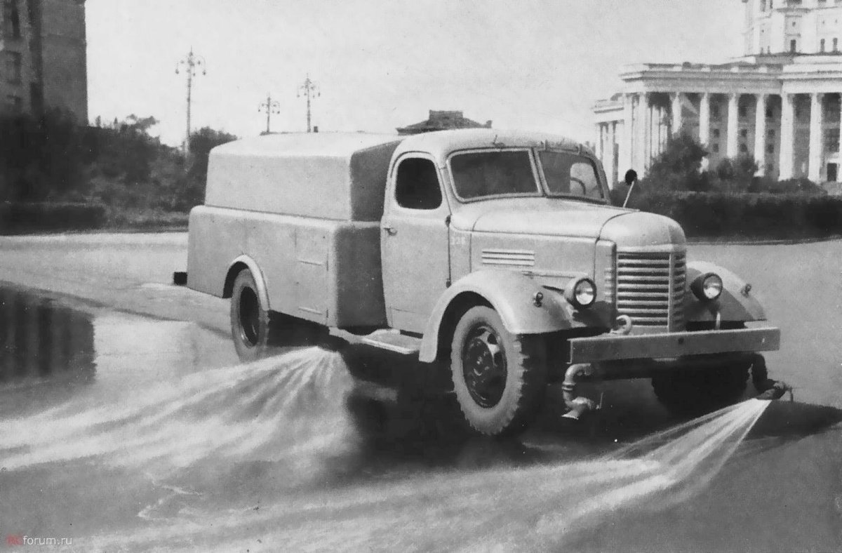 ЗИС 150 тягач