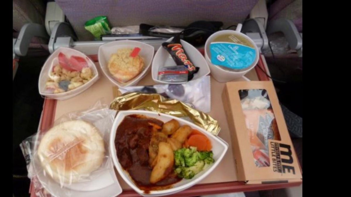Эмирейтс еда в самолете
