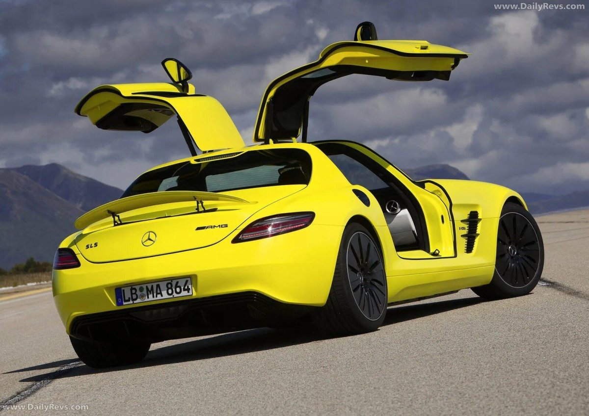 Mercedes Benz SLS 2000