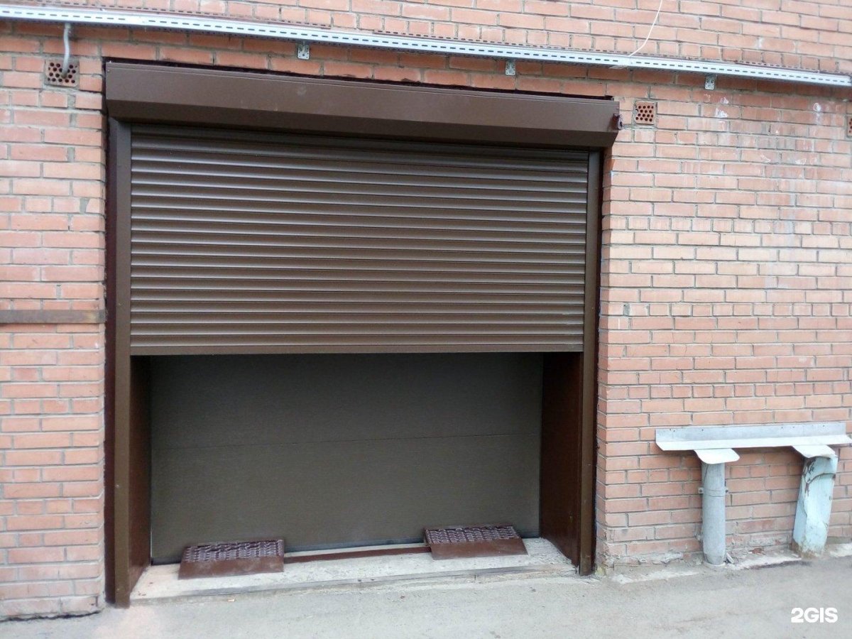 Гаражные ворота откидные Дорхан