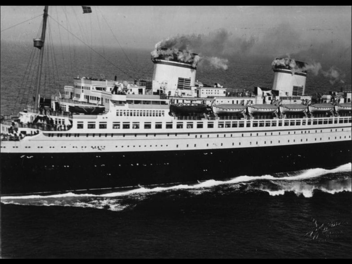 Лайнер рекс Италия