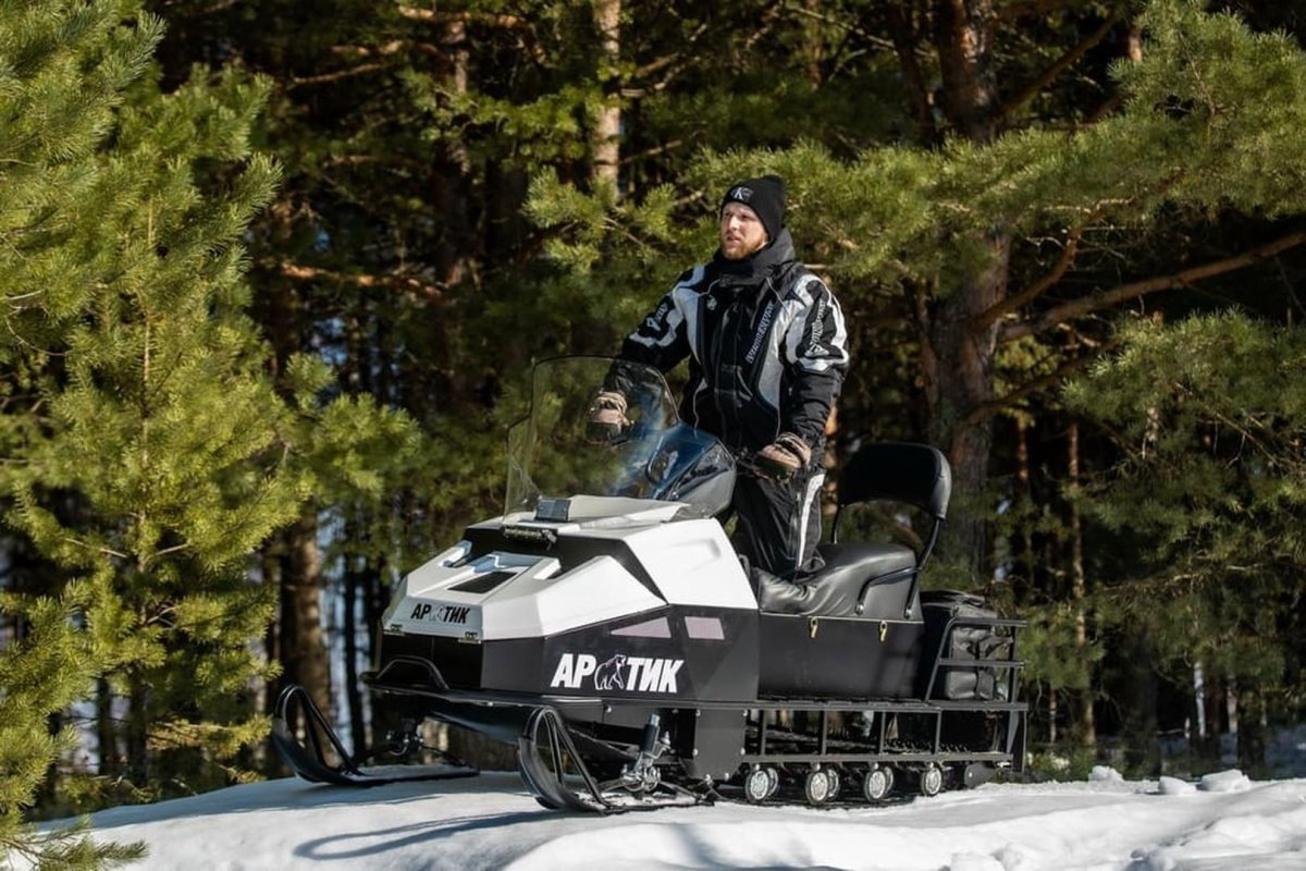 Снегоход БТС Арктик 4т 20 л.с