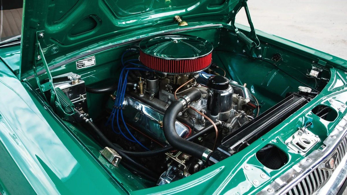 ГАЗ 24 С двигателем v8