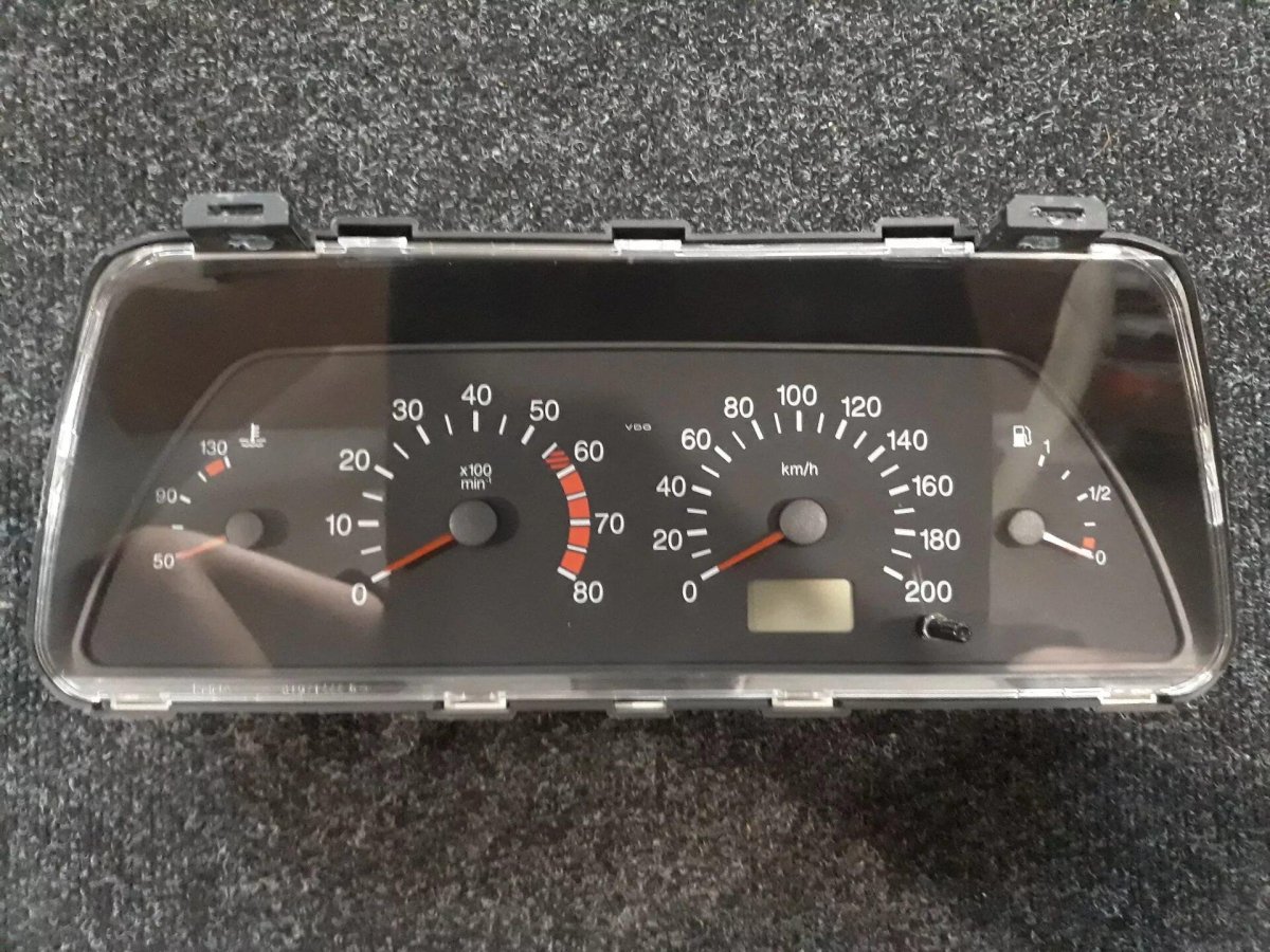 Приборная панель vdo ВАЗ 2110