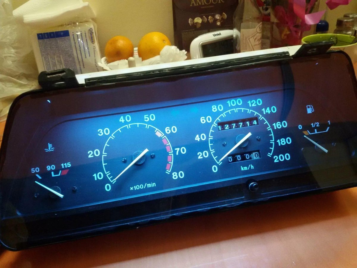 Пниьорнаяпанельваз 2110