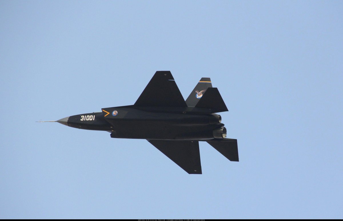 Китайский истребитель 5 поколения j-31