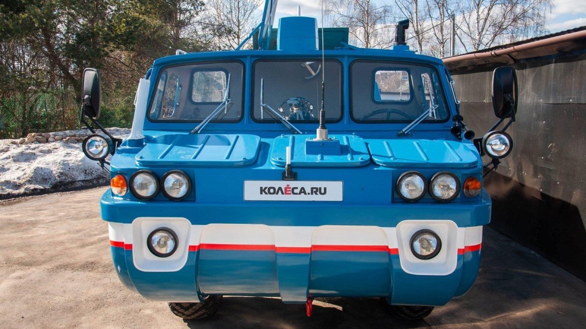 ЗИЛ 49061 колесо